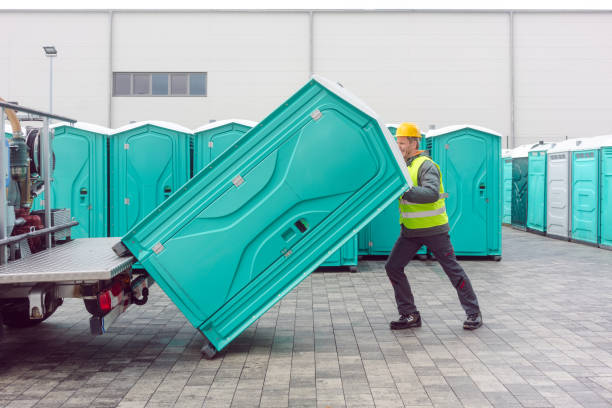 Best Porta potty delivery and setup  in Osakis, MN